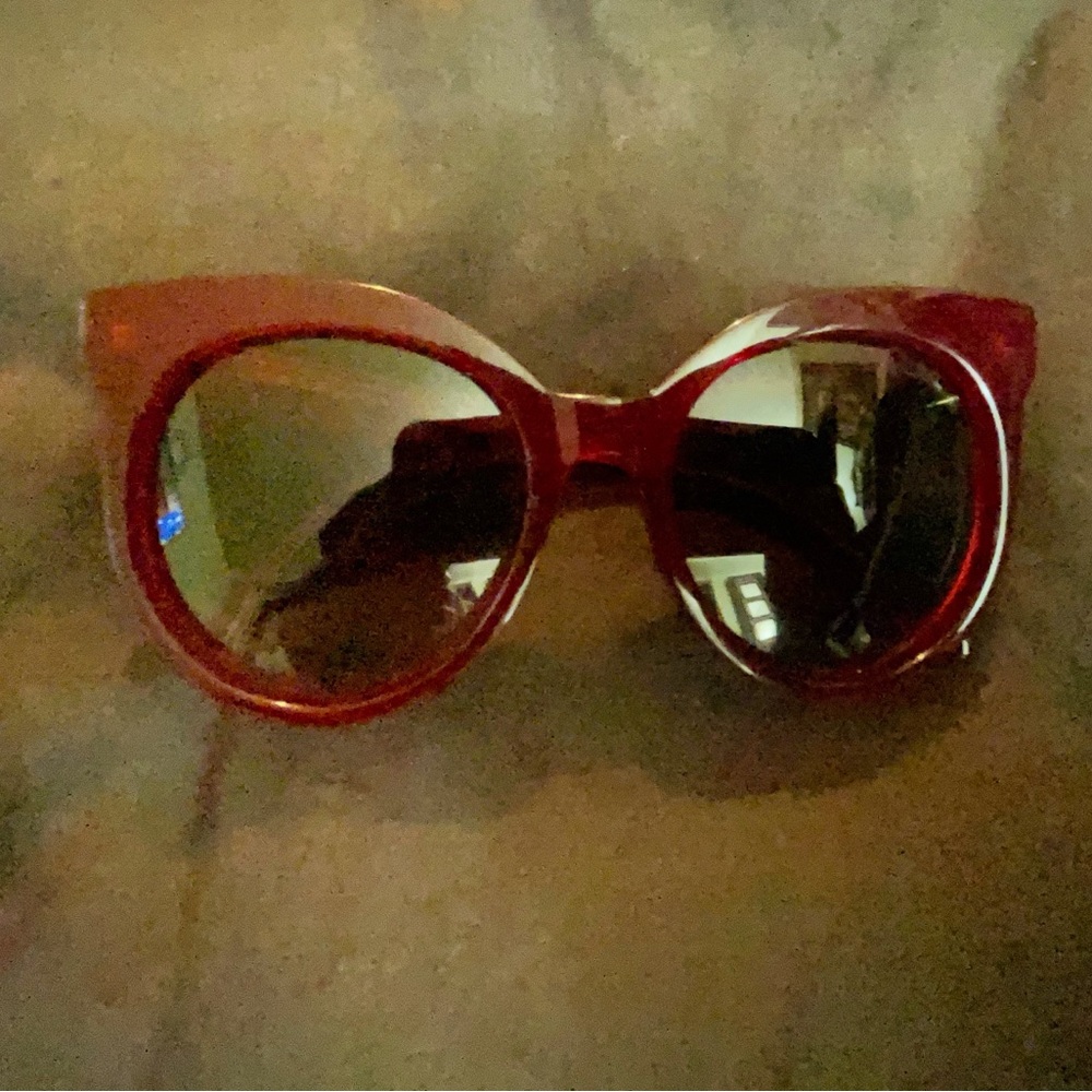 Roberto Cavalli Red Cat-Eye Sunglasses with Oversized Frame